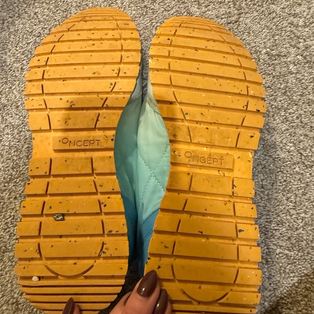 ONCEPT Women's Sneakers - Mint Green - Picture 3 of 3
